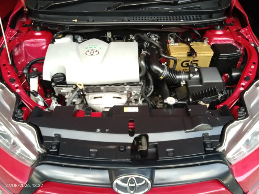 Foto Mobil Bekas Mesin Toyota Yaris 1.5 S tahun 2017
