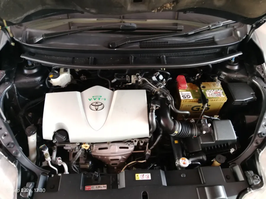 Foto Mobil Bekas Mesin Toyota Yaris 1.5 S tahun 2017