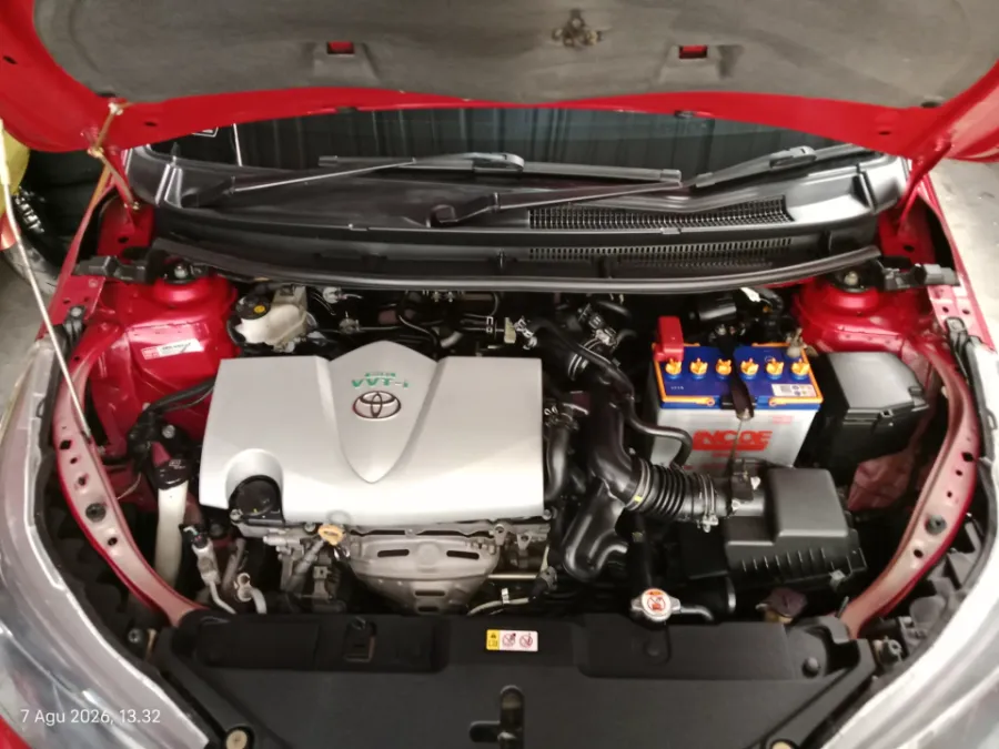 Foto Mobil Bekas Mesin Toyota Yaris 1.5 S tahun 2018