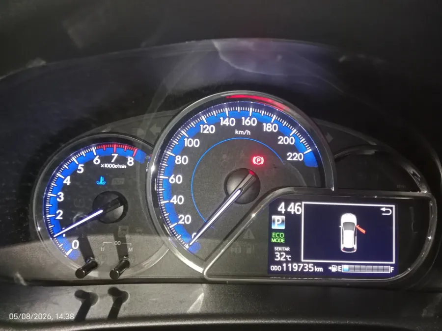 Foto Mobil Bekas Odometer Toyota Yaris 1.5 S tahun 2018