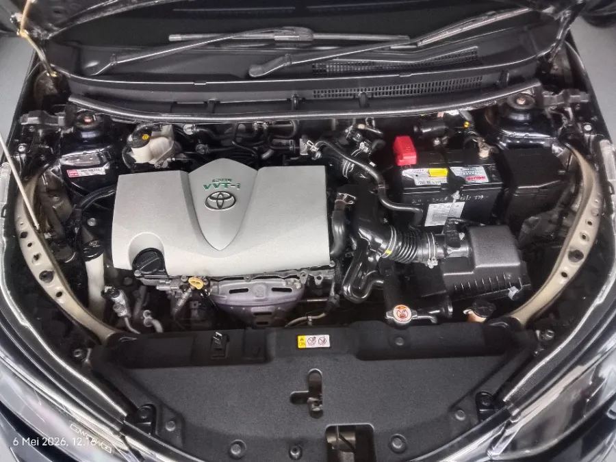 Foto Mobil Bekas Mesin Toyota Yaris 1.5 S tahun 2019