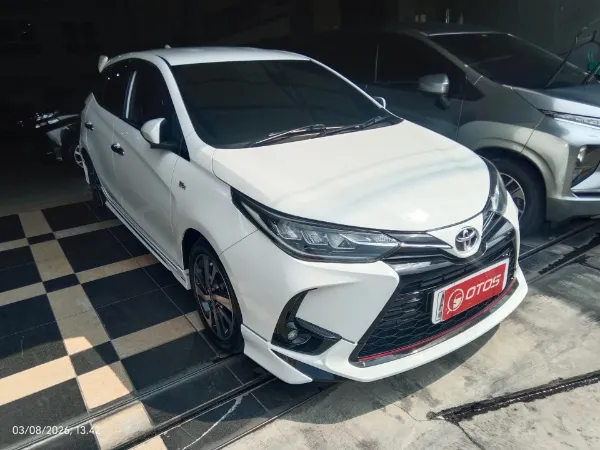 2020 Toyota Yaris 1.5 S - Foto 1 dari 6