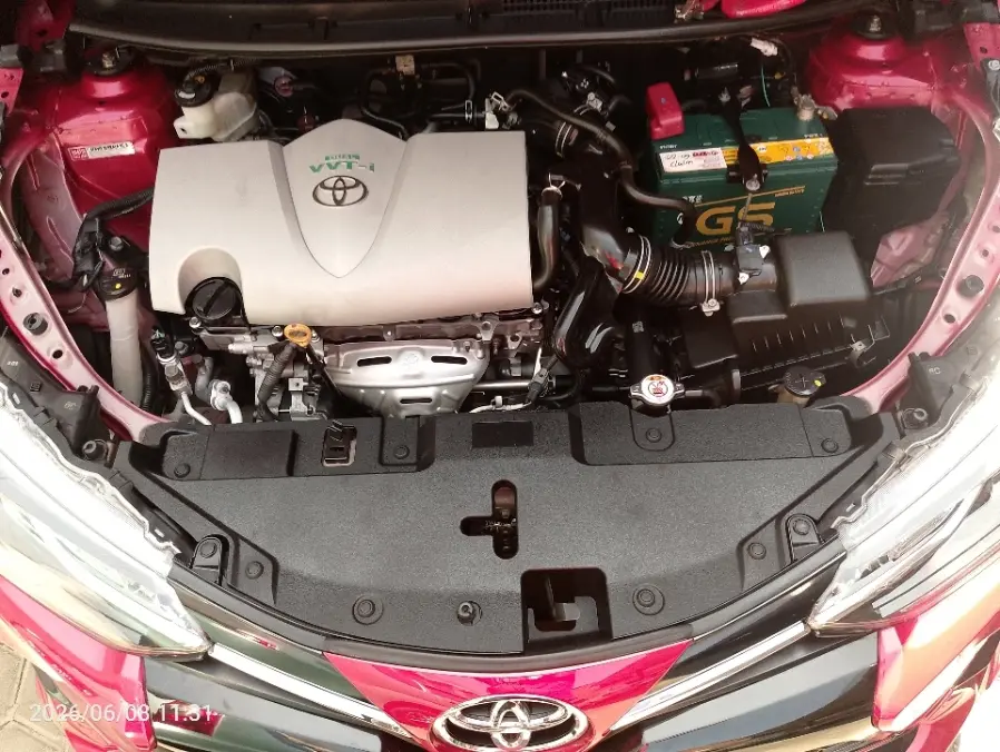 Foto Mobil Bekas Mesin Toyota Yaris 1.5 S tahun 2020