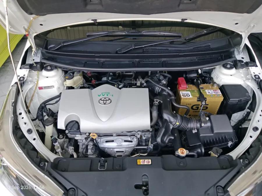 Foto Mobil Bekas Mesin Toyota Yaris 1.5 S tahun 2020