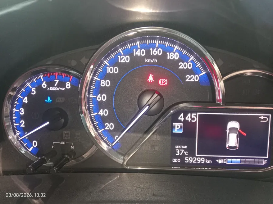 Foto Mobil Bekas Odometer Toyota Yaris 1.5 S tahun 2020