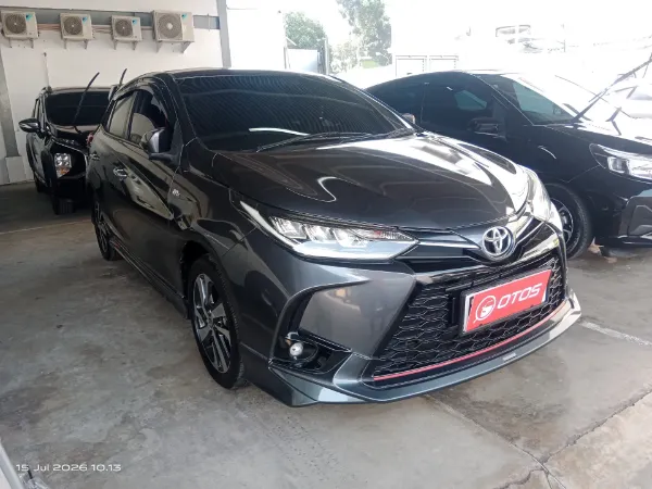 2021 Toyota Yaris 1.5 S - Foto 1 dari 6