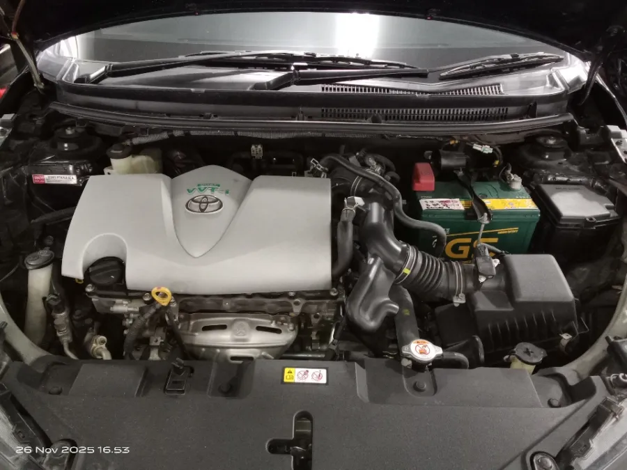 Foto Mobil Bekas Mesin Toyota Yaris 1.5 S tahun 2021