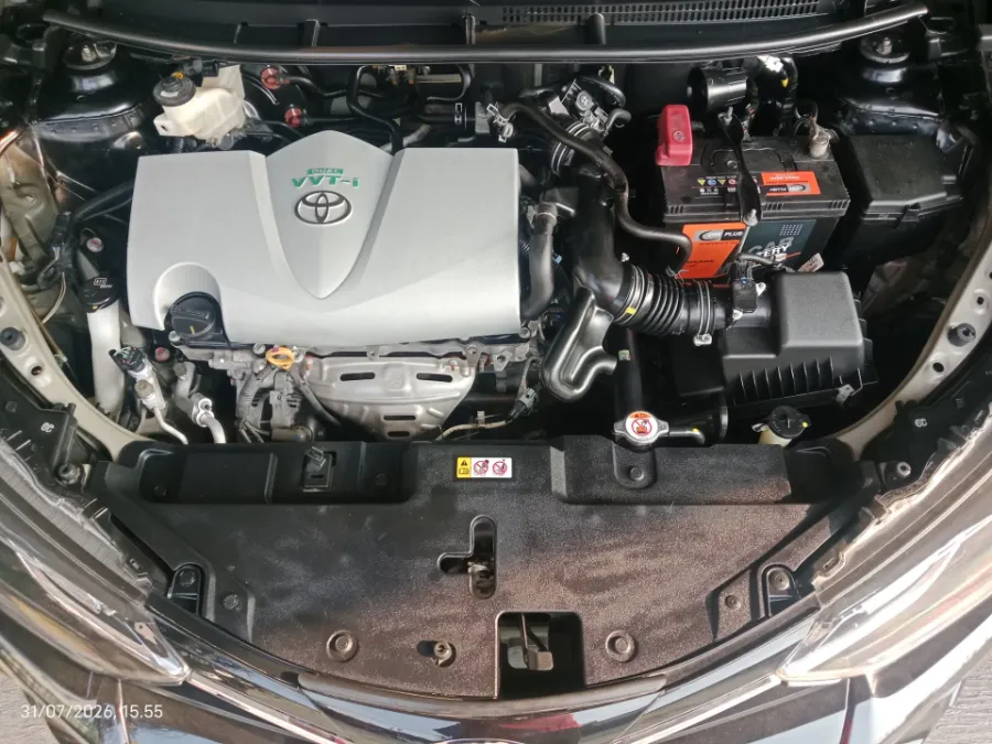 Foto Mobil Bekas Mesin Toyota Yaris 1.5 S tahun 2021