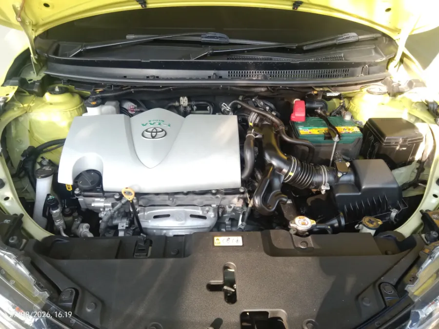 Foto Mobil Bekas Mesin Toyota Yaris 1.5 S tahun 2021