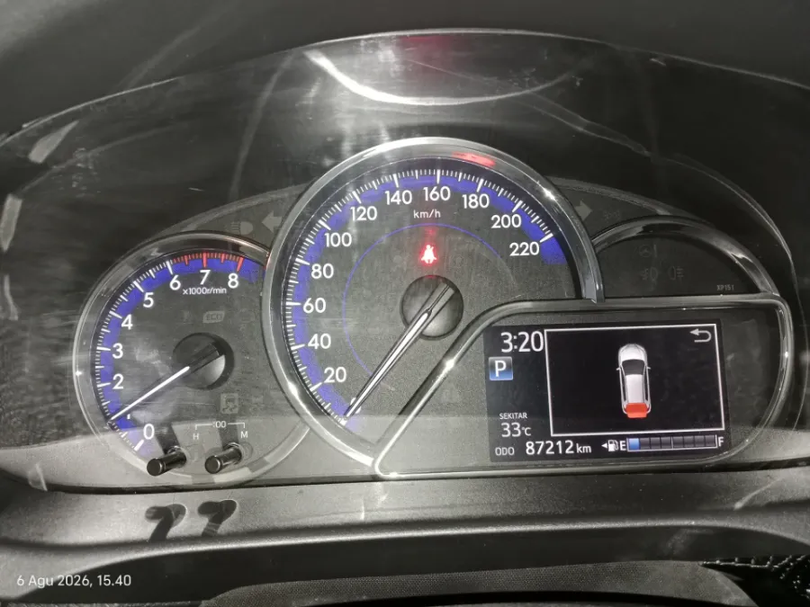 Foto Mobil Bekas Odometer Toyota Yaris 1.5 S tahun 2021