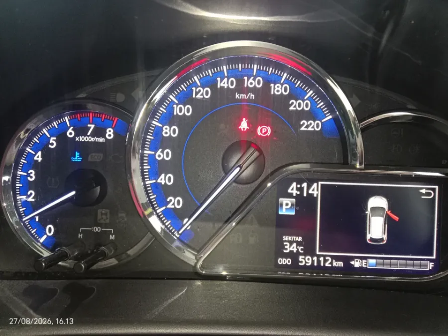 Foto Mobil Bekas Odometer Toyota Yaris 1.5 S tahun 2021