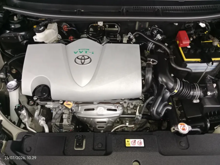 Foto Mobil Bekas Mesin Toyota Yaris 1.5 S tahun 2022