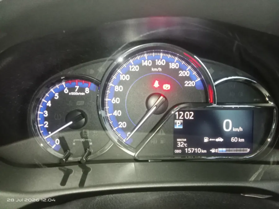 Foto Mobil Bekas Odometer Toyota Yaris 1.5 S tahun 2023