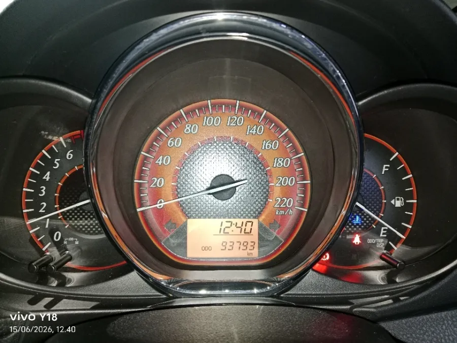 Foto Mobil Bekas Odometer Toyota Yaris 1.5 TRD Sportivo tahun 2016