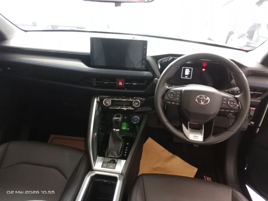 Foto Mobil Bekas Dashboard Toyota Yaris Cross 1.5 G tahun 2023