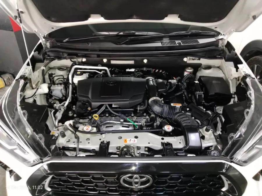 Foto Mobil Bekas Mesin Toyota Yaris Cross 1.5 G tahun 2023