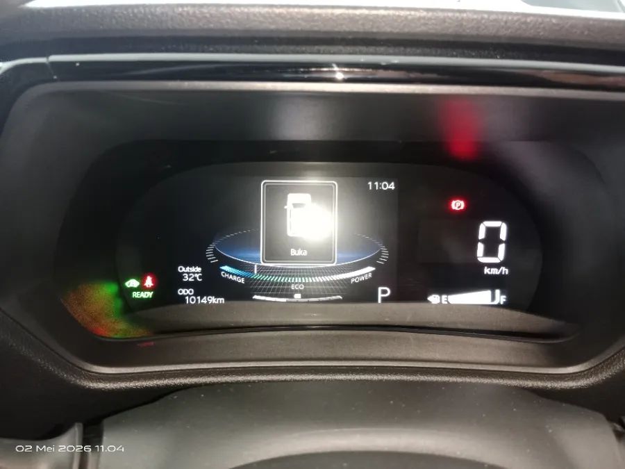 Foto Mobil Bekas Odometer Toyota Yaris Cross 1.5 G tahun 2023