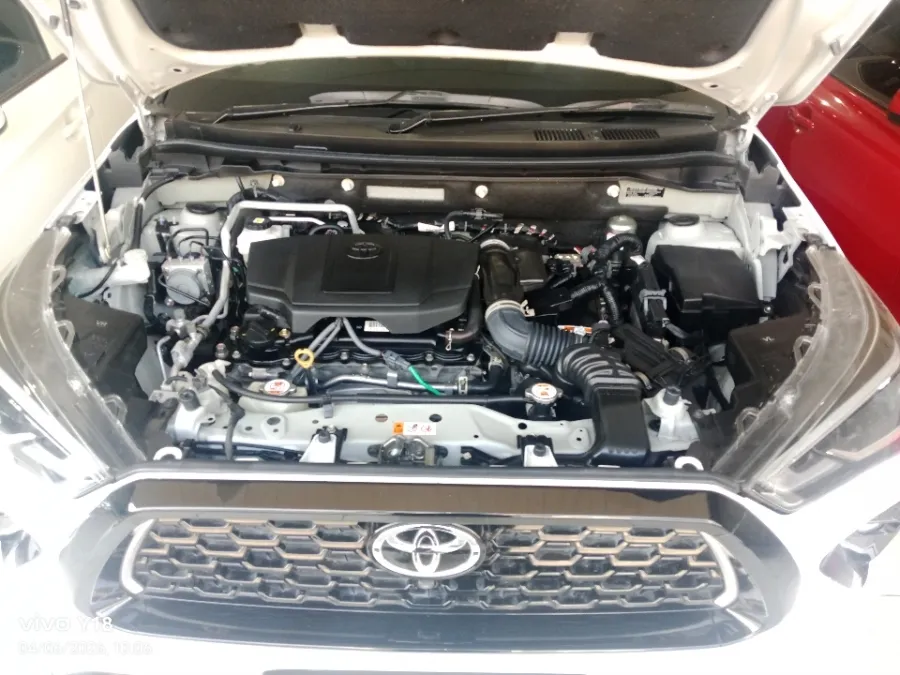 Foto Mobil Bekas Mesin Toyota Yaris Cross 1.5 S HV tahun 2023