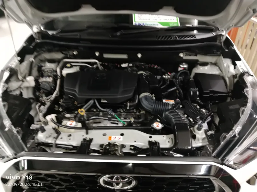 Foto Mobil Bekas Mesin Toyota Yaris Cross 1.5 S HV tahun 2023