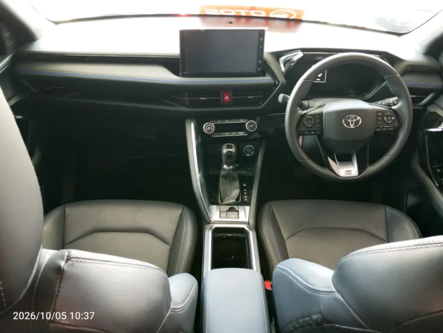 Foto Mobil Bekas Dashboard Toyota Yaris Cross 1.5 S HV Gr tahun 2023