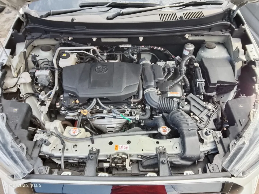 Foto Mobil Bekas Mesin Toyota Yaris Cross 1.5 S HV Gr tahun 2023