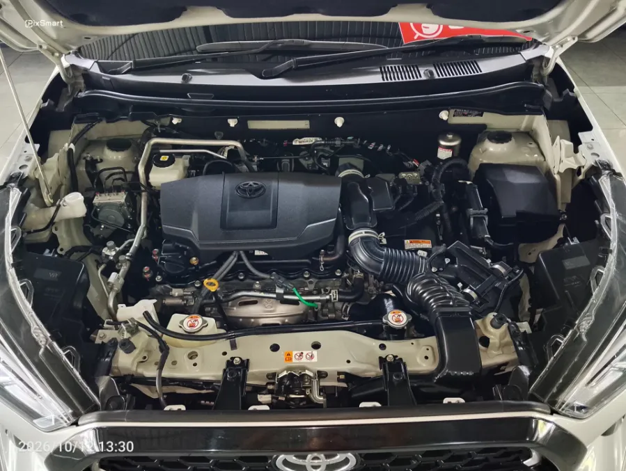 Foto Mobil Bekas Mesin Toyota Yaris Cross 1.5 S HV Gr tahun 2023