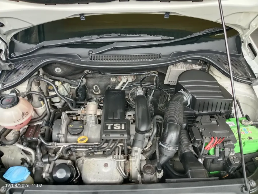 Foto Mobil Bekas Mesin Volkswagen Polo 1.2 TSI tahun 2019