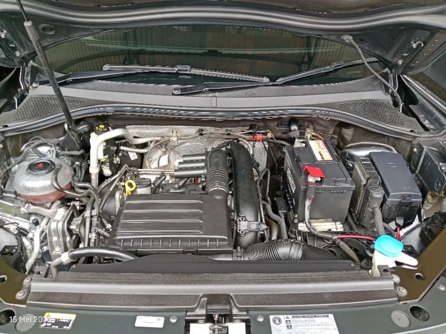 Foto Mobil Bekas Mesin Volkswagen Tiguan 1.4 TSI Allspace tahun 2020