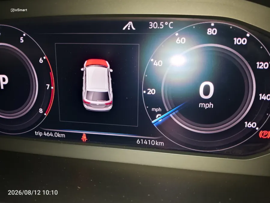 Foto Mobil Bekas Odometer Volkswagen Tiguan 1.4 TSI Allspace tahun 2020