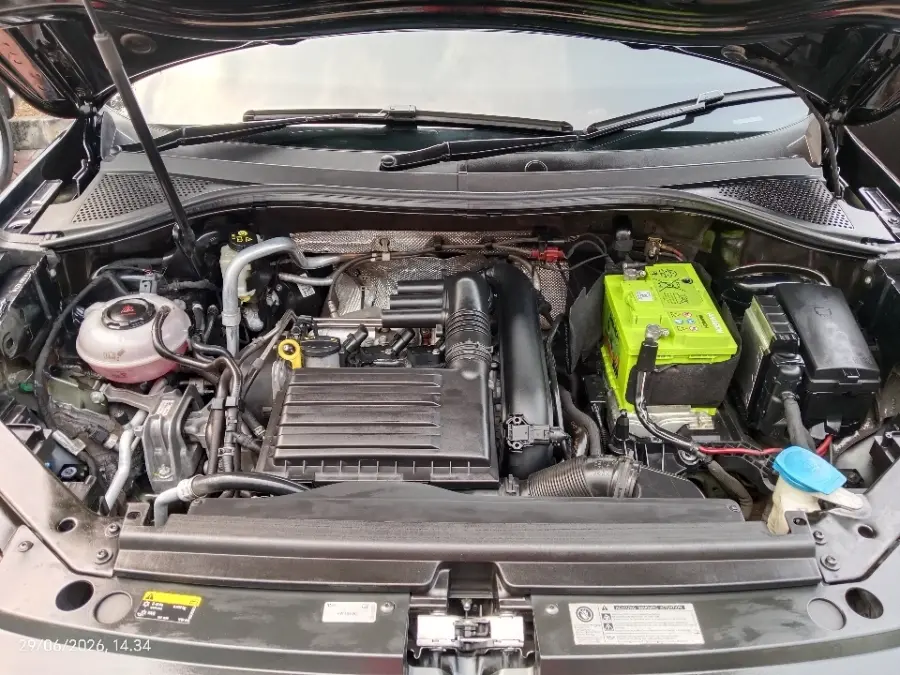 Foto Mobil Bekas Mesin Volkswagen Tiguan 1.4 TSI Allspace tahun 2021
