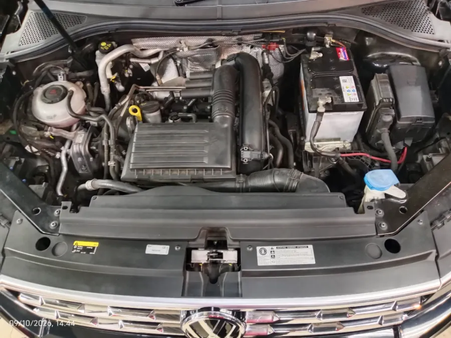 Foto Mobil Bekas Mesin Volkswagen Tiguan 1.4 TSI Allspace tahun 2021