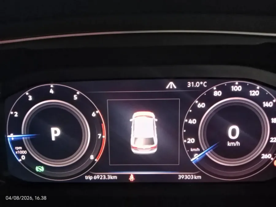Foto Mobil Bekas Odometer Volkswagen Tiguan 1.4 TSI Allspace tahun 2022