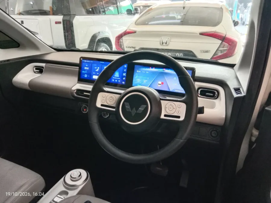 Foto Mobil Bekas Dashboard Wuling Air ev Long Range tahun 2022