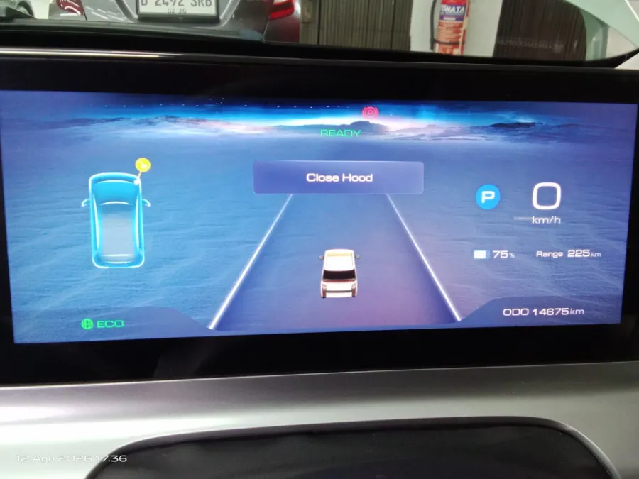 Foto Mobil Bekas Odometer Wuling Air ev Long Range tahun 2023