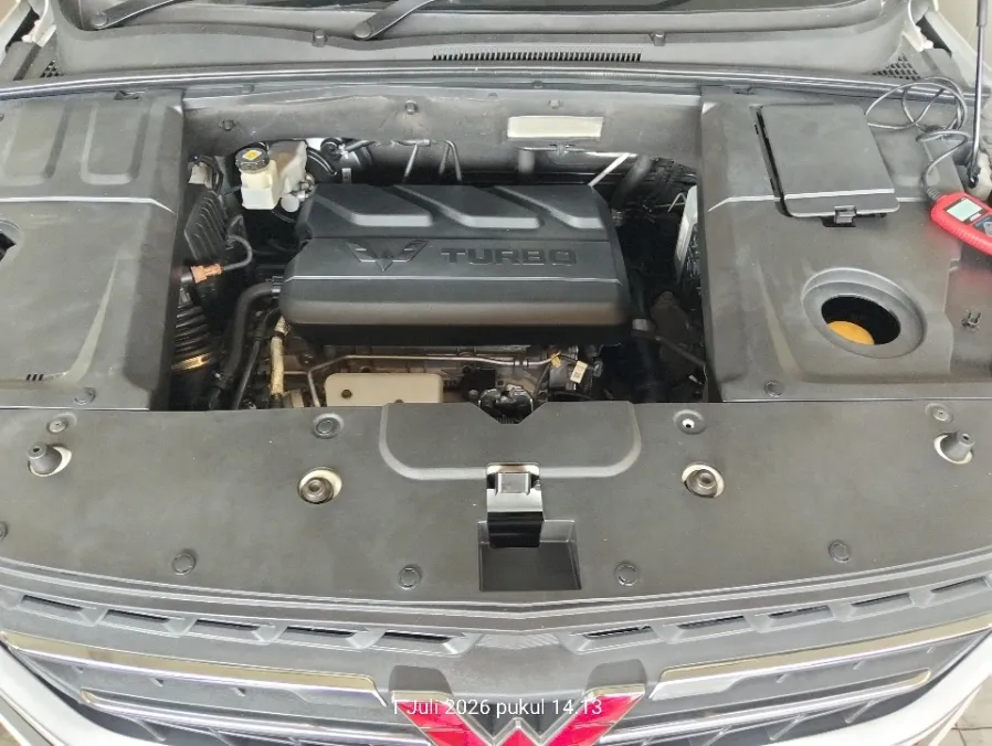 Foto Mobil Bekas Mesin Wuling Almaz 1.5 Exclusive 7-Seater tahun 2021