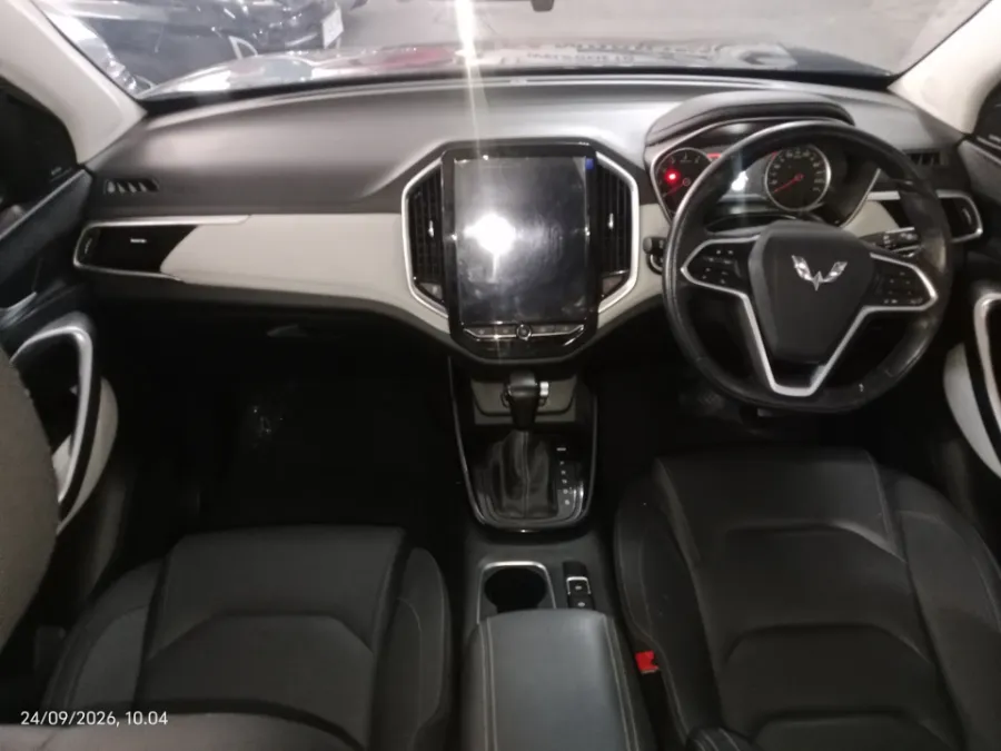 Foto Mobil Bekas Dashboard Wuling Almaz 1.5 L T Lux tahun 2019