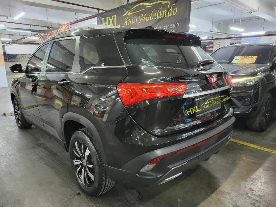Foto Mobil Bekas Kiri Belakang Wuling Almaz 1.5 L T Lux tahun 2019