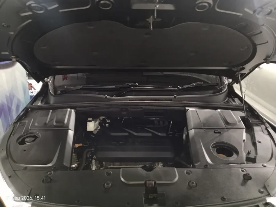 Foto Mobil Bekas Mesin Wuling Almaz 1.5 L T Lux tahun 2019