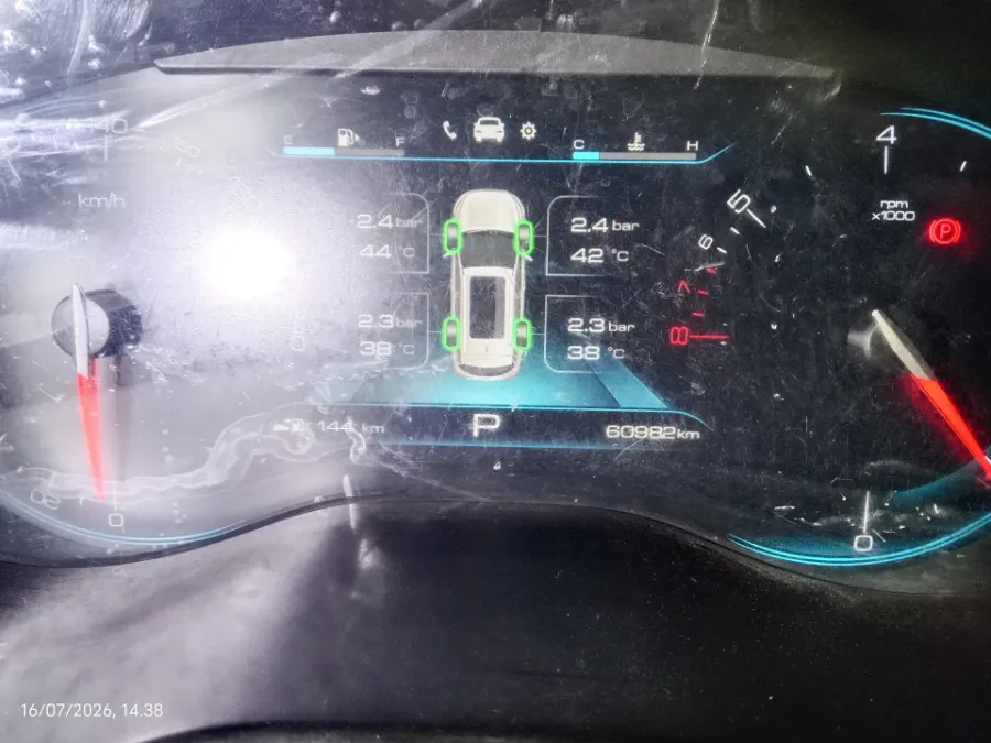 Foto Mobil Bekas Odometer Wuling Almaz 1.5 L T Lux tahun 2019