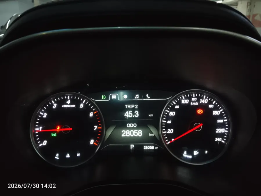 Foto Mobil Bekas Odometer Wuling Almaz 1.5 L T Lux tahun 2019