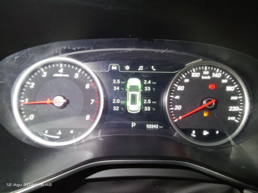 Foto Mobil Bekas Odometer Wuling Almaz 1.5 L T Lux tahun 2019