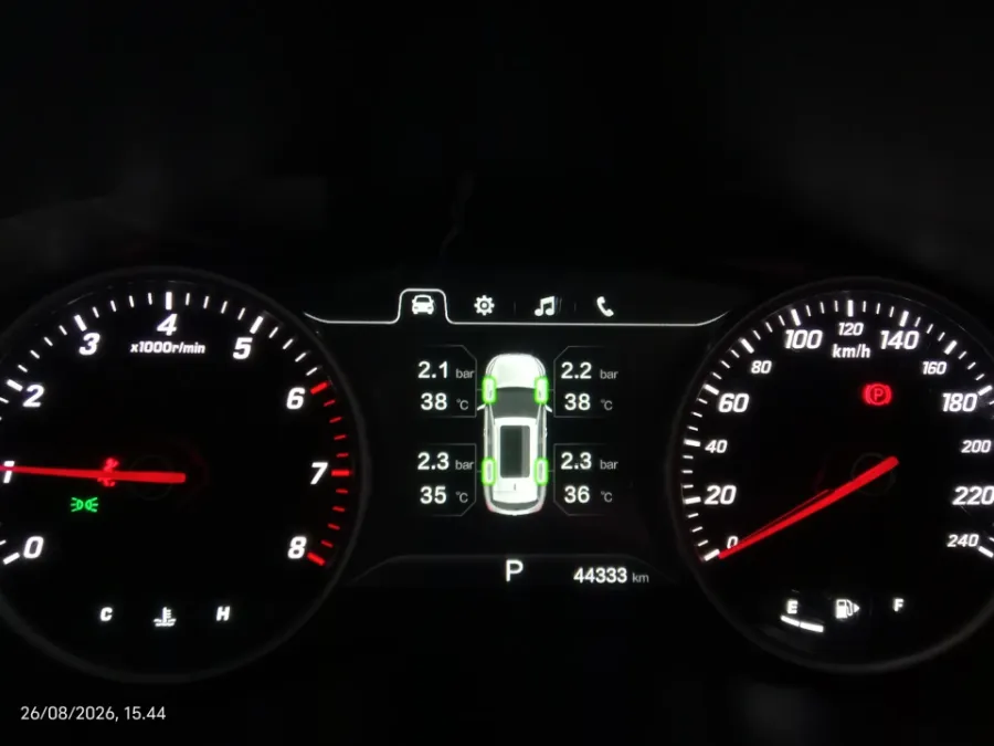 Foto Mobil Bekas Odometer Wuling Almaz 1.5 L T Lux tahun 2019