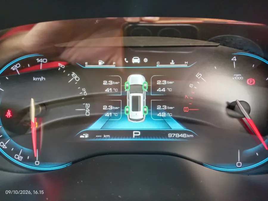 Foto Mobil Bekas Odometer Wuling Almaz 1.5 L T Lux tahun 2019