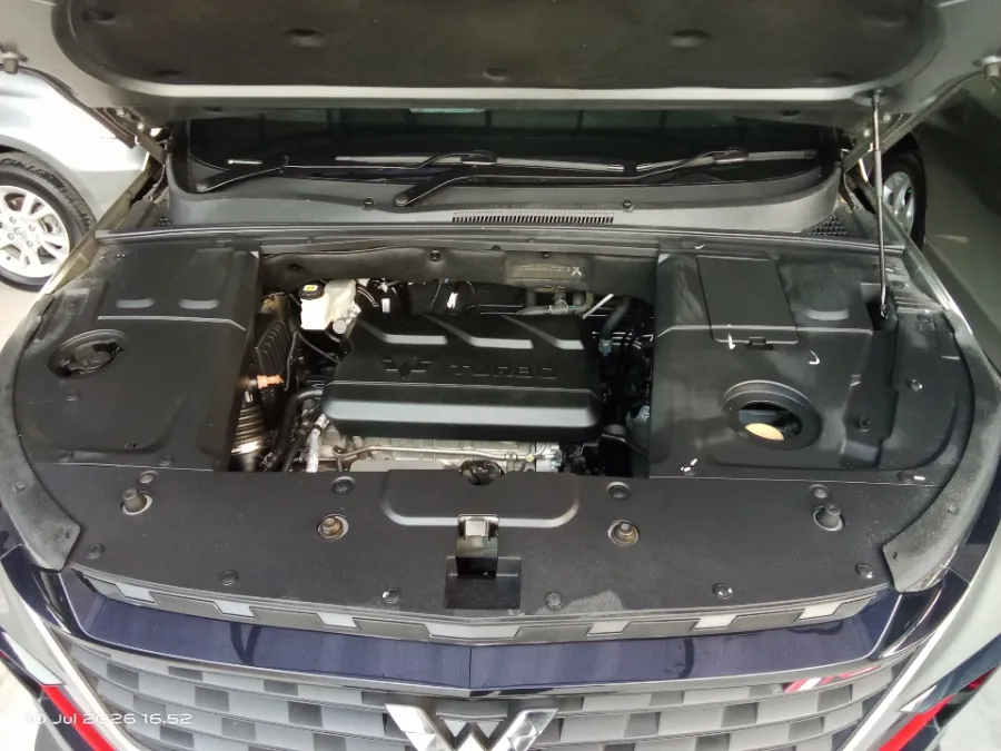 Foto Mobil Bekas Mesin Wuling Almaz 1.5 L T Lux tahun 2021