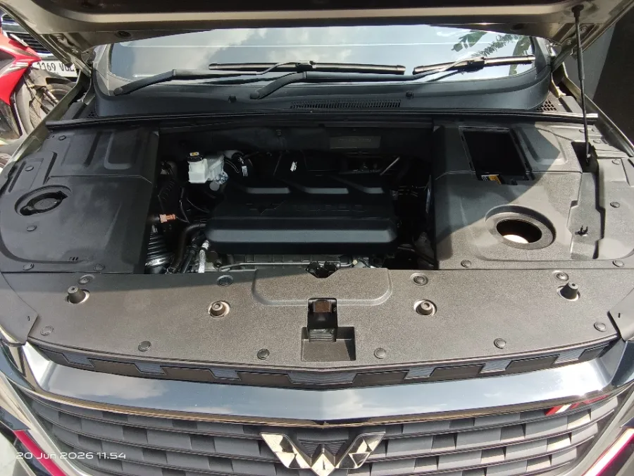 Foto Mobil Bekas Mesin Wuling Almaz 1.5 L T Lux tahun 2021