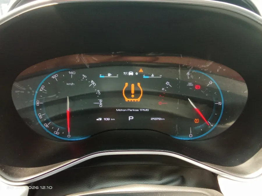 Foto Mobil Bekas Odometer Wuling Almaz 1.5 L T Lux tahun 2021
