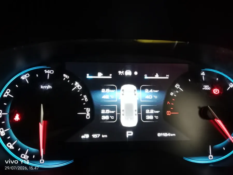 Foto Mobil Bekas Odometer Wuling Almaz 1.5 L T Lux tahun 2021
