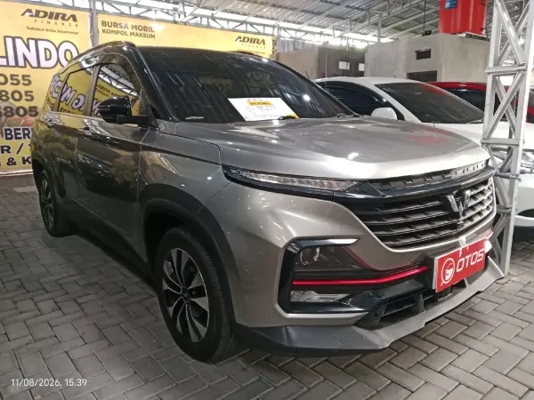 2022 Wuling Almaz 1.5 L T Lux - Foto 1 dari 6