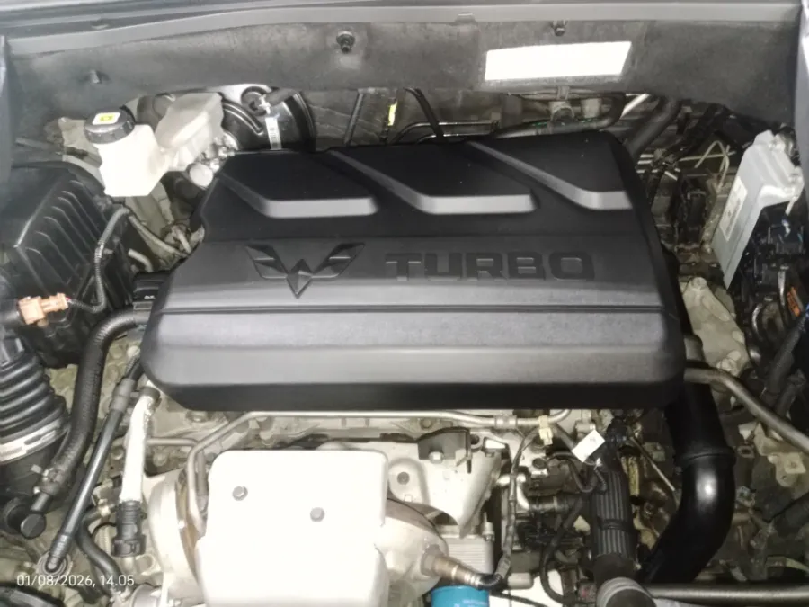 Foto Mobil Bekas Mesin Wuling Almaz 1.5 L T Lux tahun 2022