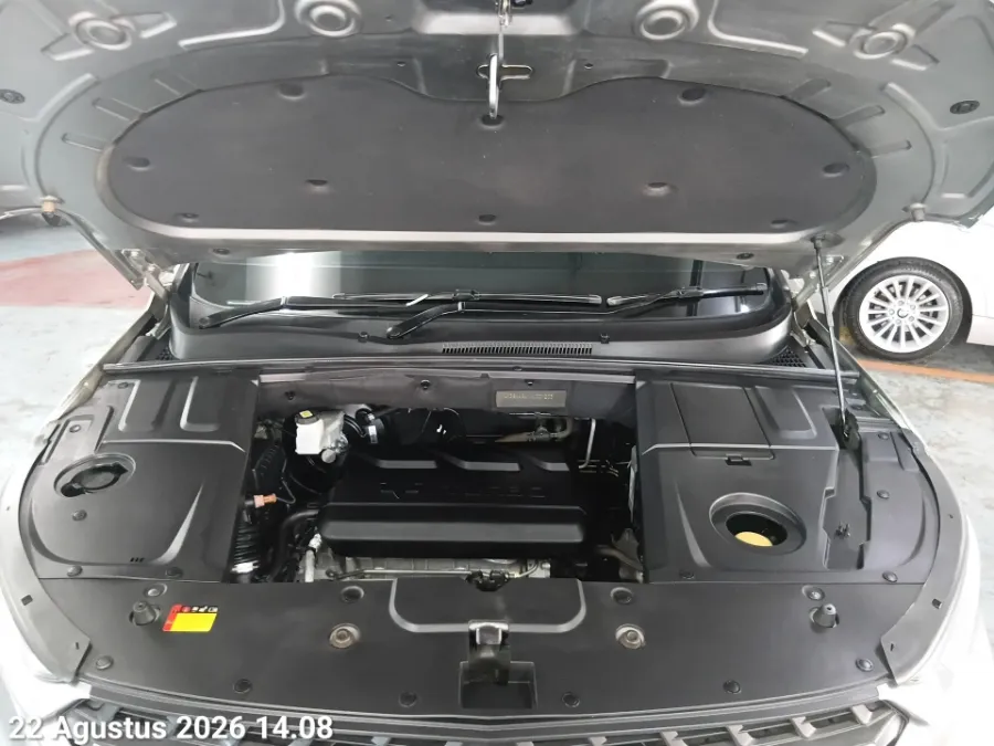 Foto Mobil Bekas Mesin Wuling Almaz 1.5 L T Lux tahun 2022